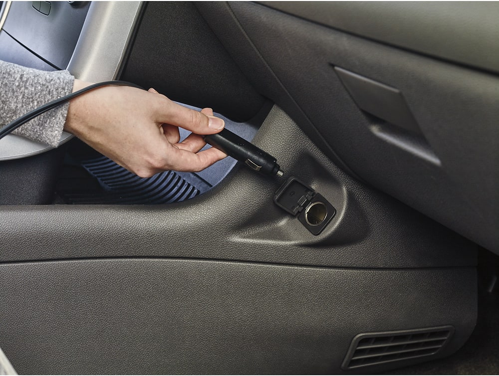 Black & Decker - Automotive Bagless Hand Vac - Titanium/Red - AlternateView20 Zoom