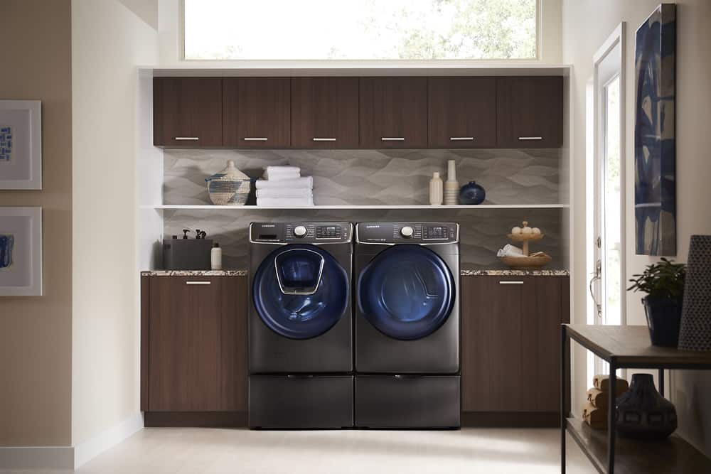 Samsung - 5.0 Cu. Ft. 14-Cycle Addwash™ High-Efficiency Front-Loading Washer with Steam - Black Stainless - AlternateView19 Zoom