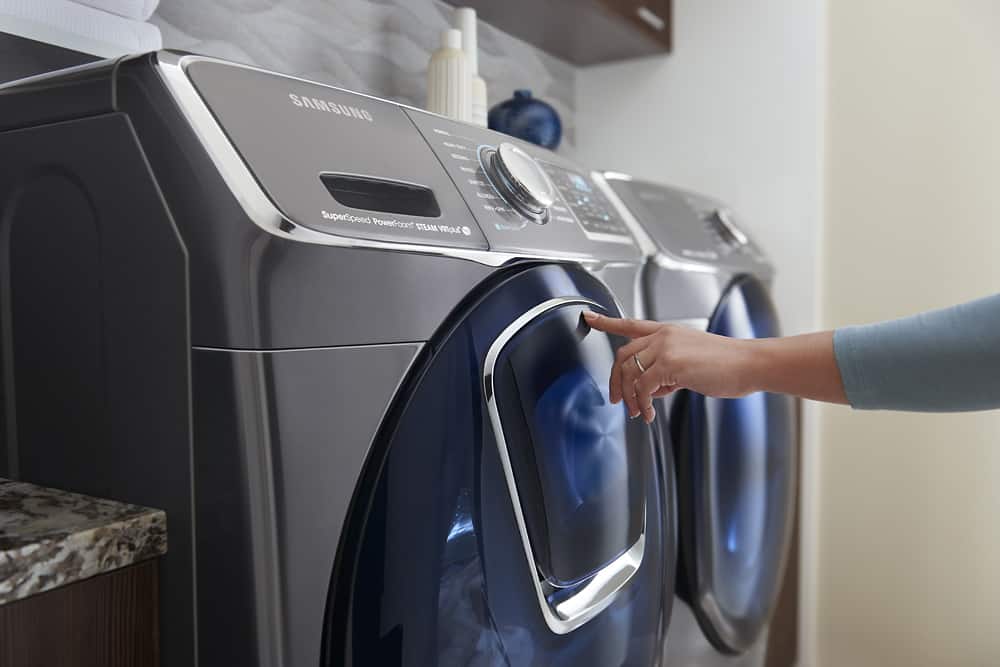 Samsung - 5.0 Cu. Ft. 14-Cycle Addwash™ High-Efficiency Front-Loading Washer with Steam - Black Stainless - AlternateView20 Zoom