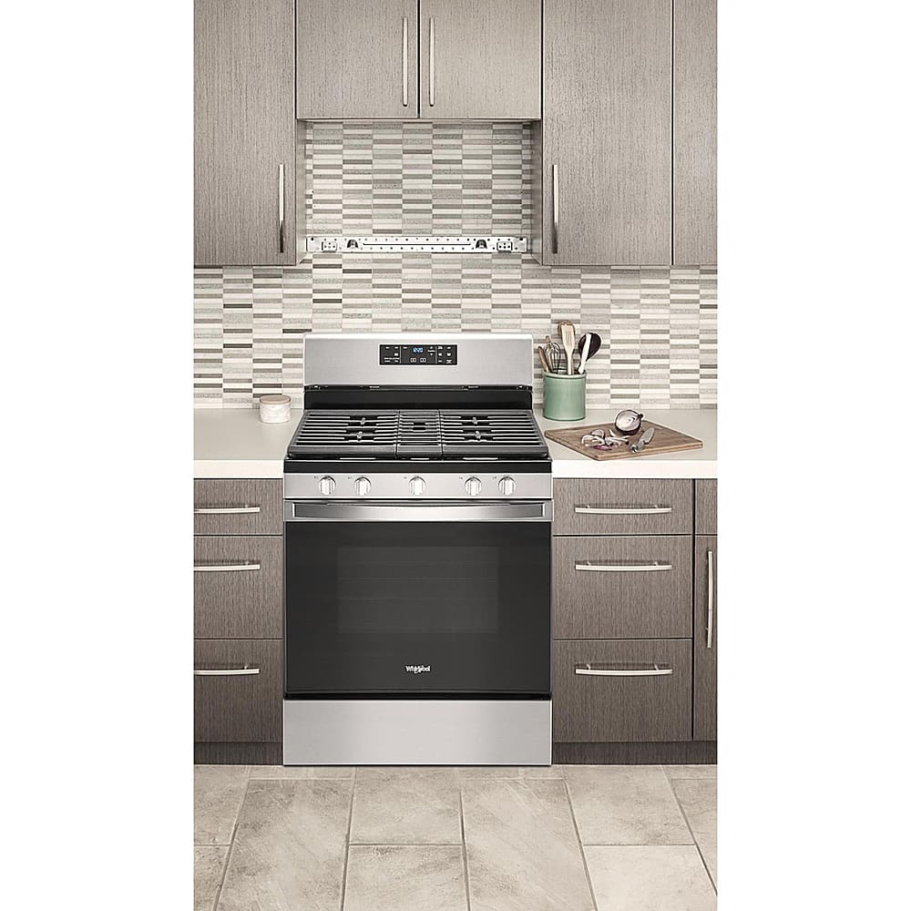 Whirlpool Cu Ft Freestanding Gas Range With Self Cleaning And