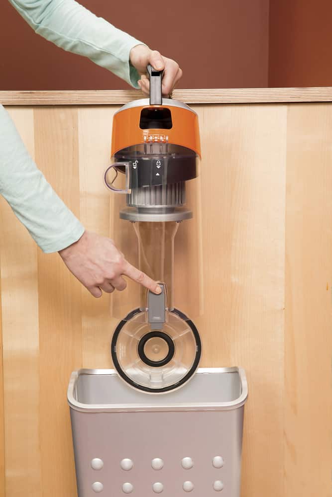 BISSELL - CleanView Bagless Upright Vacuum - Samba Orange - AlternateView14 Zoom