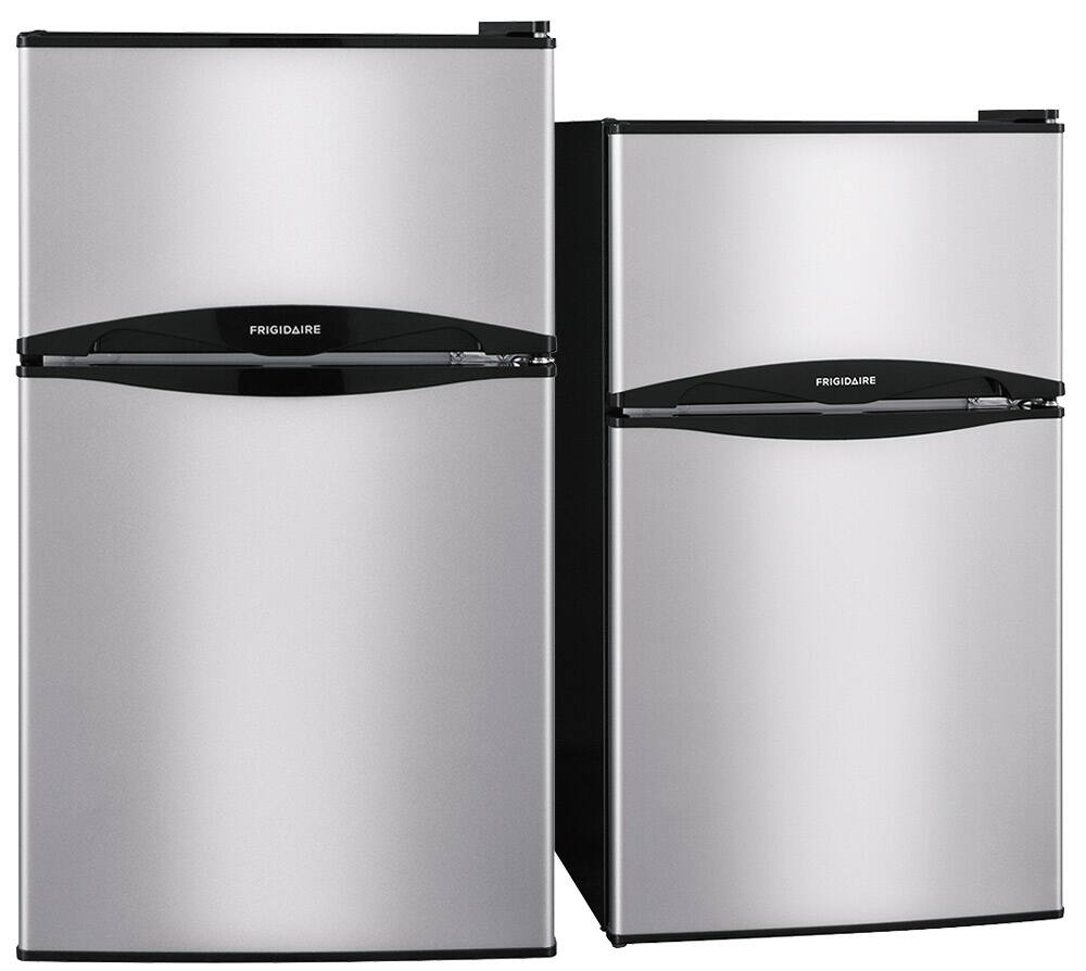 Compact refrigerator