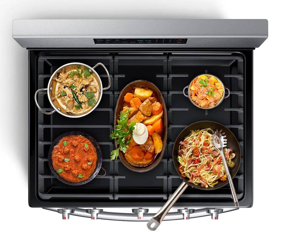 Samsung - 5.8 Cu. Ft. Self-Cleaning Freestanding Gas Convection Range - Stainless steel - Alt_View_Standard_18
