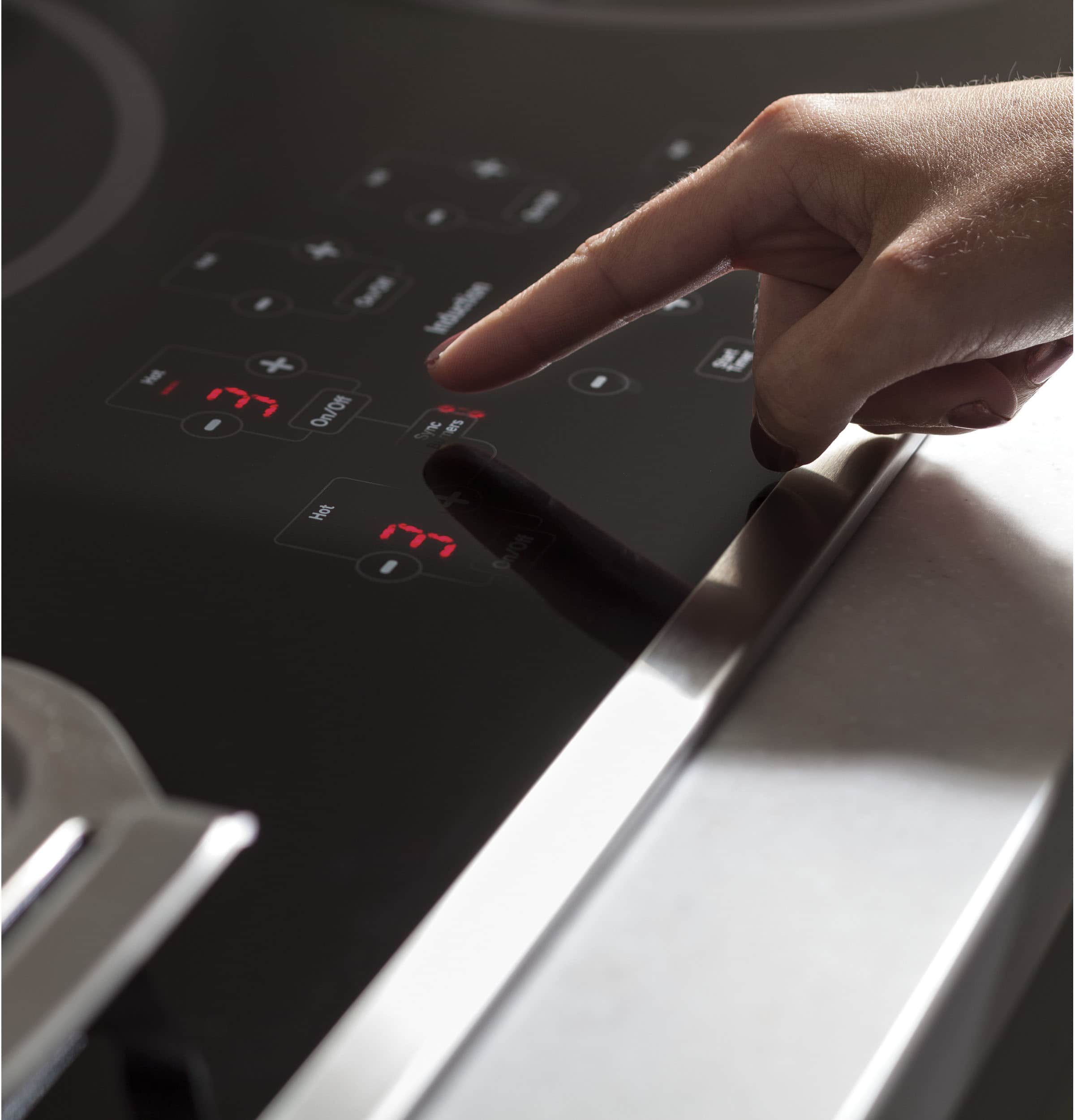 GE - Profile Series 36" Built-In Electric Induction Cooktop - Stainless Steel-on-Black - Alt_View_Standard_14