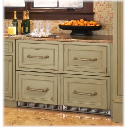 Monogram - 5 Cu.Ft. Built-In Compact Refrigerator - Alt_View_Standard_17