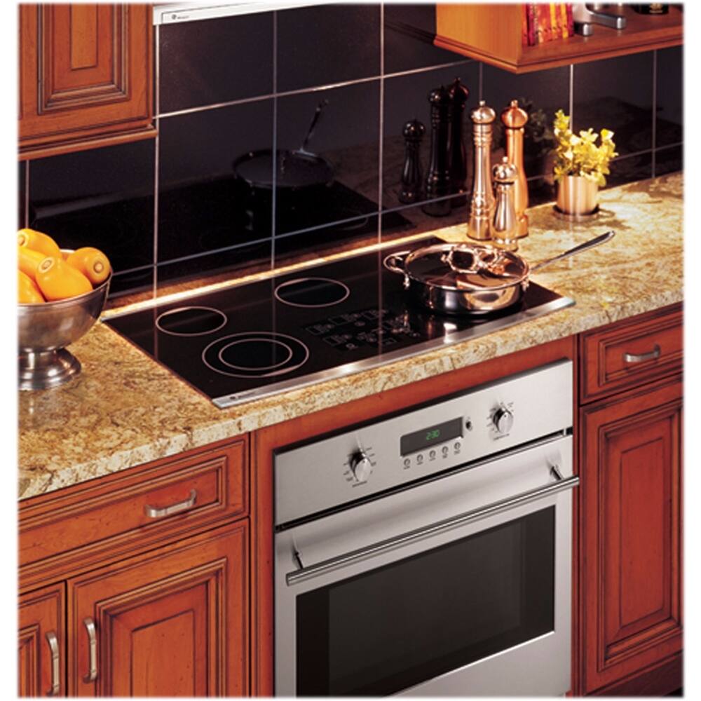 Monogram - 36" Convertible Range Hood - Stainless steel - Alt_View_Standard_15