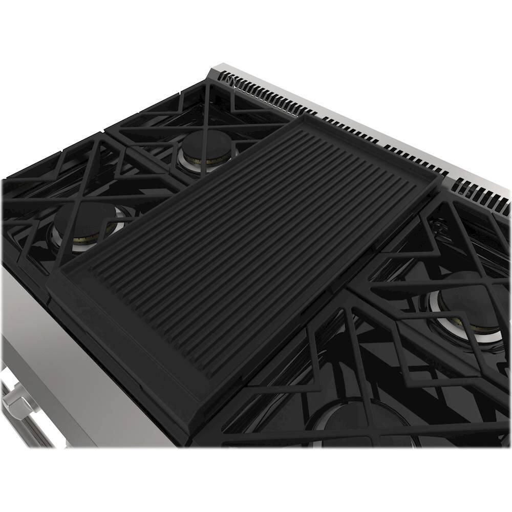 Monogram - 5.7 Cu. Ft. Self-Cleaning Freestanding Gas Convection Range - Stainless steel - Alt_View_Standard_17