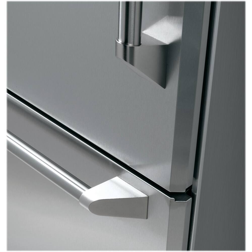 Monogram - 21.3 Cu. Ft. Bottom-Freezer Refrigerator - Stainless steel - Alt_View_Standard_11