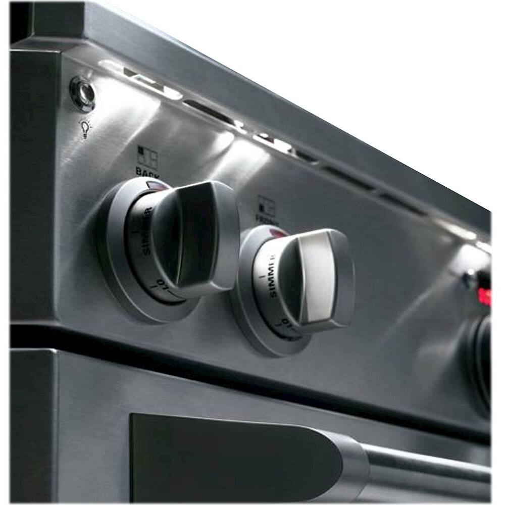 Monogram - 8.9 Cu. Ft. Self-Cleaning Freestanding Double Oven Gas Convection Range - Stainless steel - Alt_View_Standard_1