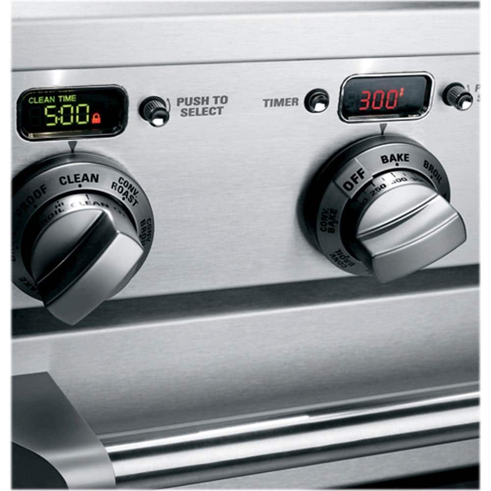 Monogram - 8.9 Cu. Ft. Self-Cleaning Freestanding Double Oven Gas Convection Range - Stainless steel - Alt_View_Standard_2