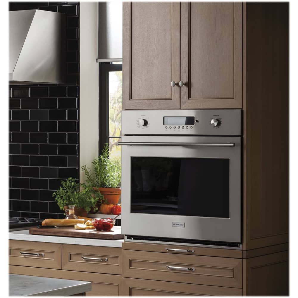 Monogram - 29.8" Built-In Single Electric Convection Wall Oven - Stainless steel - Alt_View_Standard_13