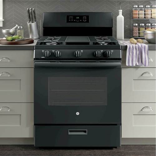 GE - 5.0 Cu. Ft. Freestanding Gas Range - Black - Alt_View_Standard_15