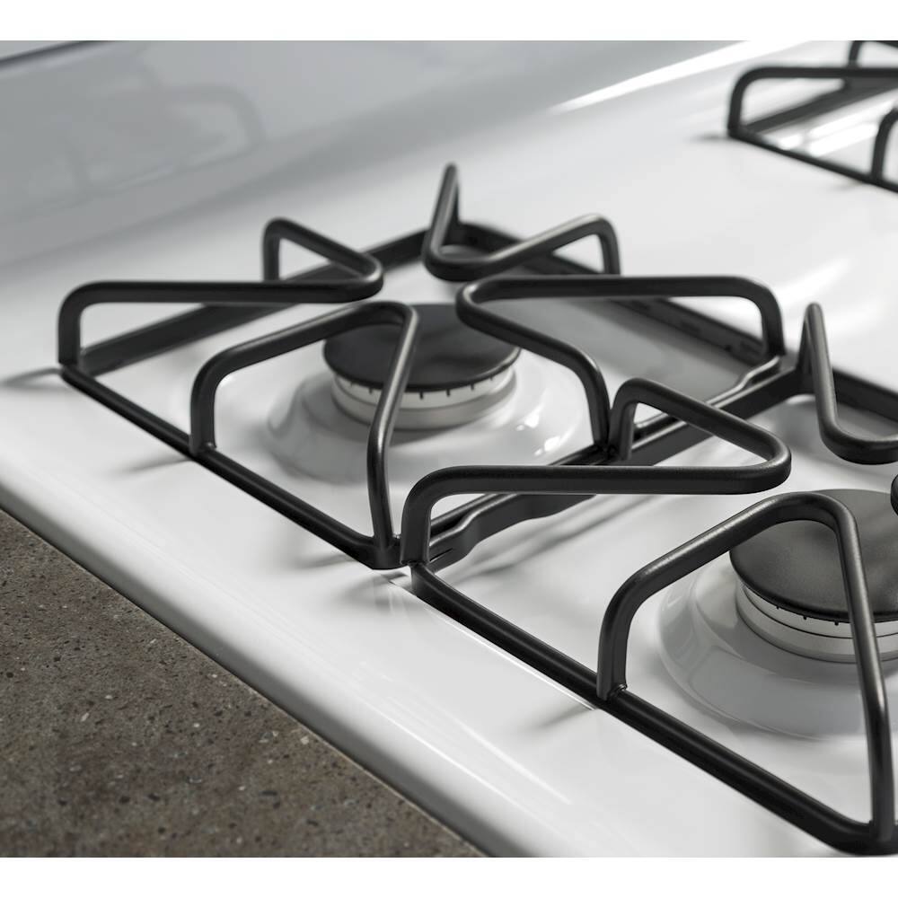 GE - 5.0 Cu. Ft. Self-Cleaning Freestanding Gas Range - White - Alt_View_Standard_13