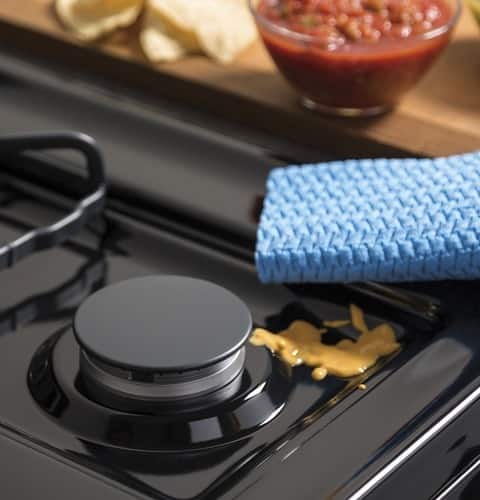 GE - 4.8 Cu. Ft. Freestanding Gas Range - Silver - Alt_View_Standard_17