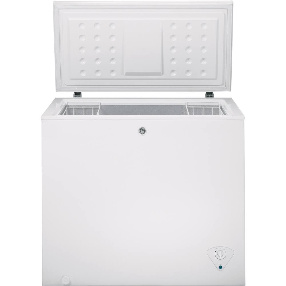 GE - 7.0 Cu. Ft. Chest Freezer - White - Alt_View_Standard_13