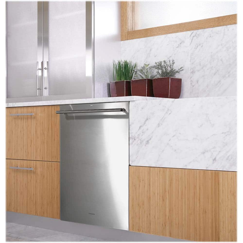 Monogram - 24" Built-In Dishwasher - Stainless steel - Alt_View_Standard_19