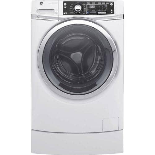 GE - RightHeight 4.9 Cu. Ft. 13-Cycle Front-Loading Washer - White - Front_Standard
