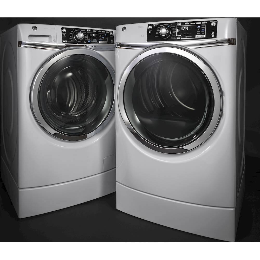 GE - RightHeight 4.9 Cu. Ft. 13-Cycle Front-Loading Washer - White - Alt_View_Standard_17