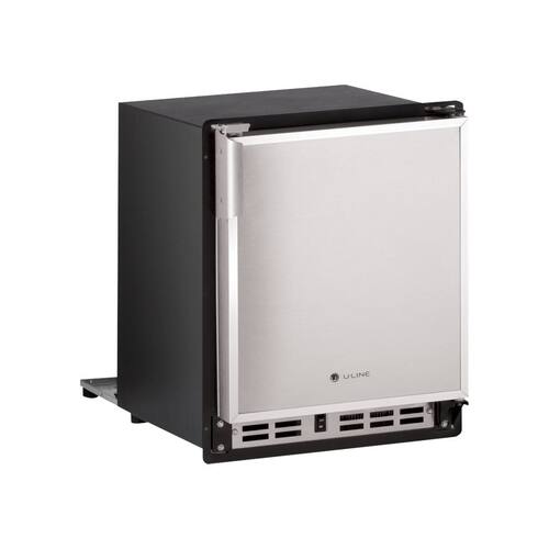 U-Line - Marine Series 15.1" 22.9-Lb. Freestanding Icemaker - Stainless solid - Front_Standard