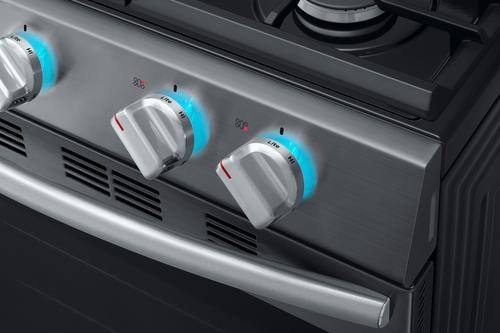Samsung - 5.8 Cu. Ft. Self-cleaning Freestanding Gas Convection Range - Fingerprint Resistant Black Stainless Steel - Alt_View_Standard_11