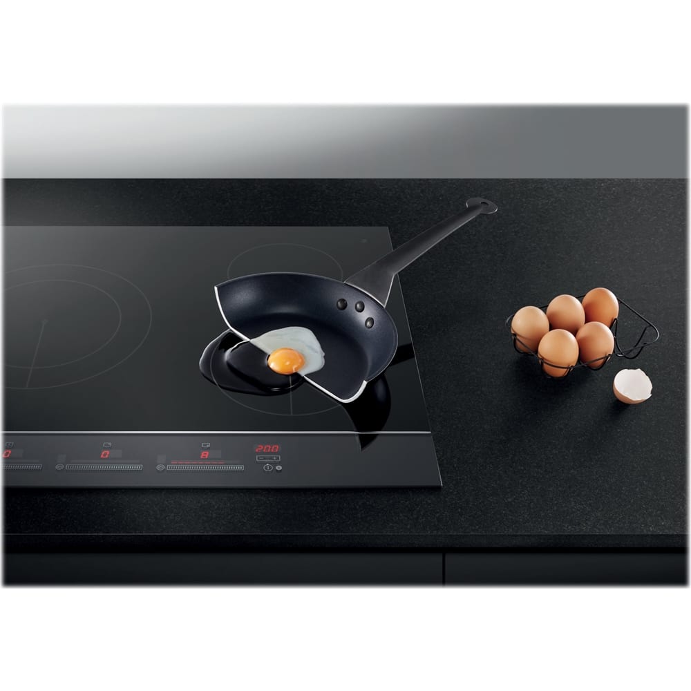 Fisher & Paykel - 30" Electric Induction Cooktop - Alt_View_Standard_11