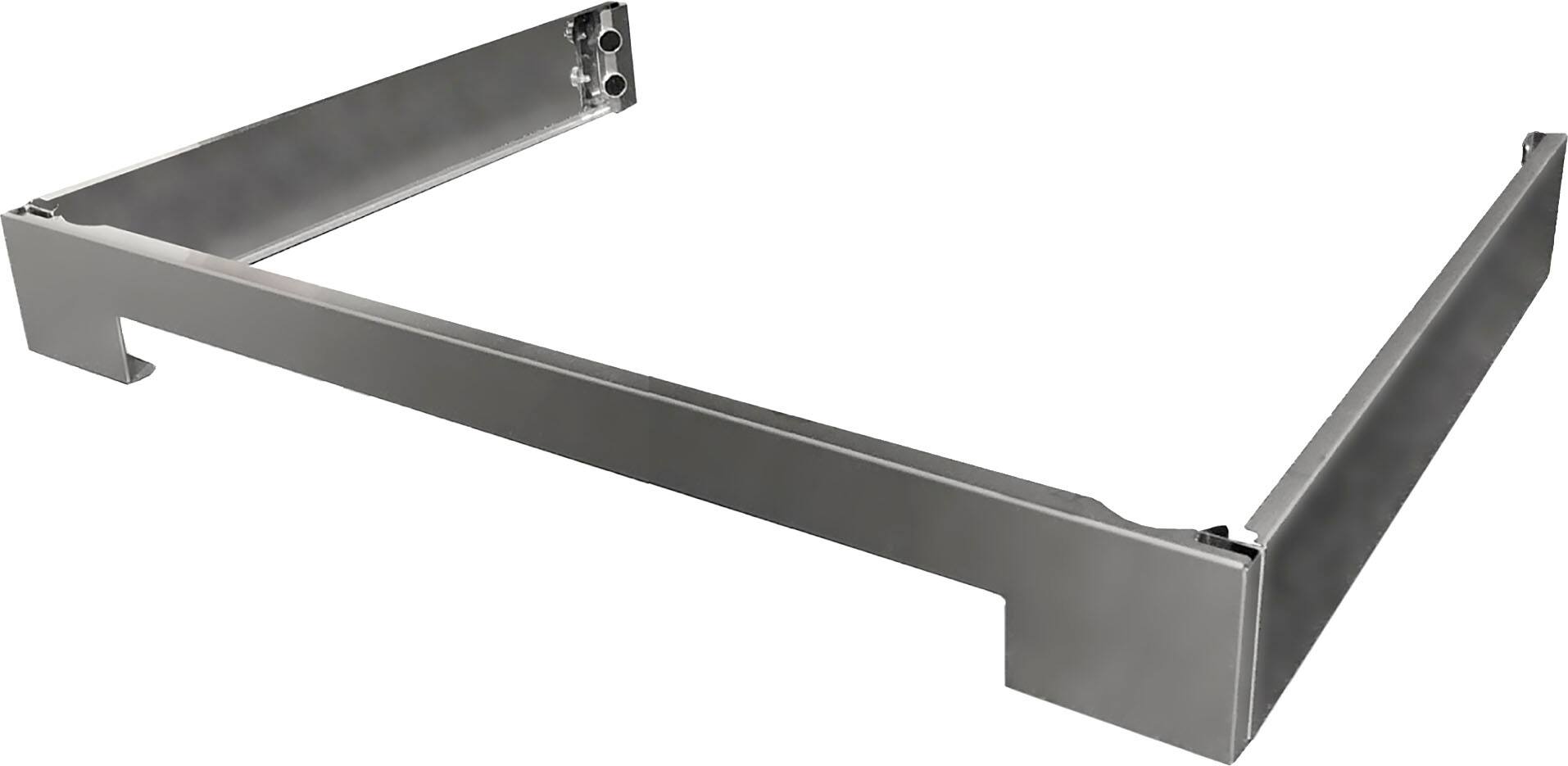 Bertazzoni - Toe Kick Panel for 30" Master and Professional Series Ranges - Front_Zoom
