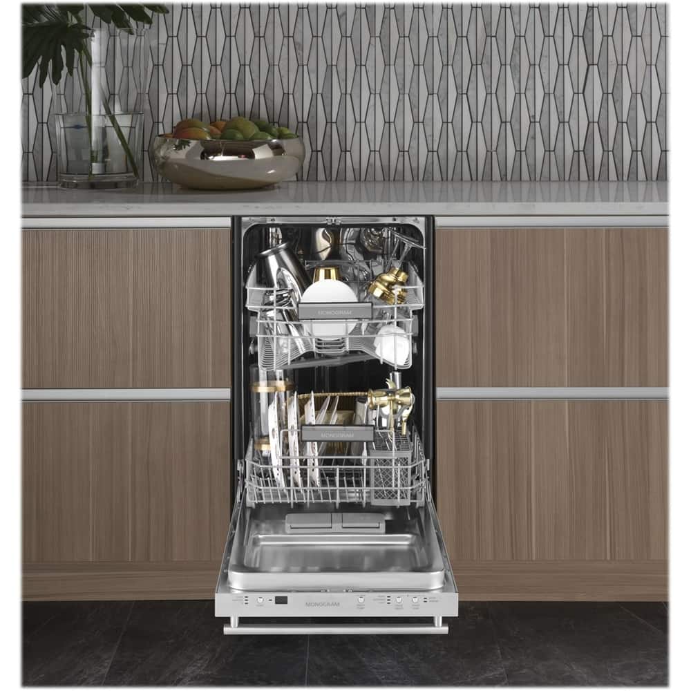 Monogram - 18" Top Control Built-In Dishwasher with Stainless Steel Tub - Stainless steel - Alt_View_Standard_15