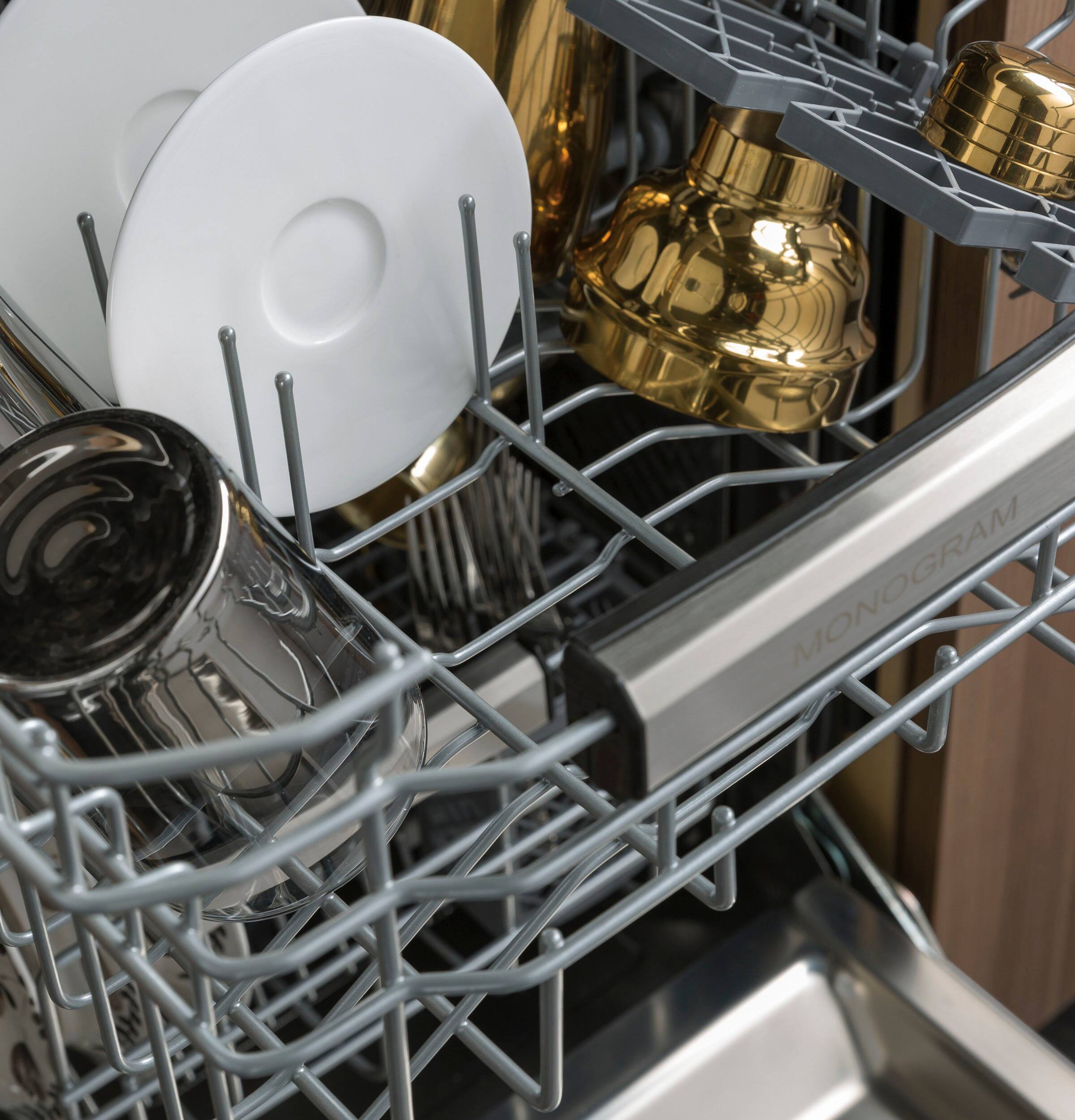 Monogram - 18" Top Control Built-In Dishwasher with Stainless Steel Tub - Alt_View_Standard_14