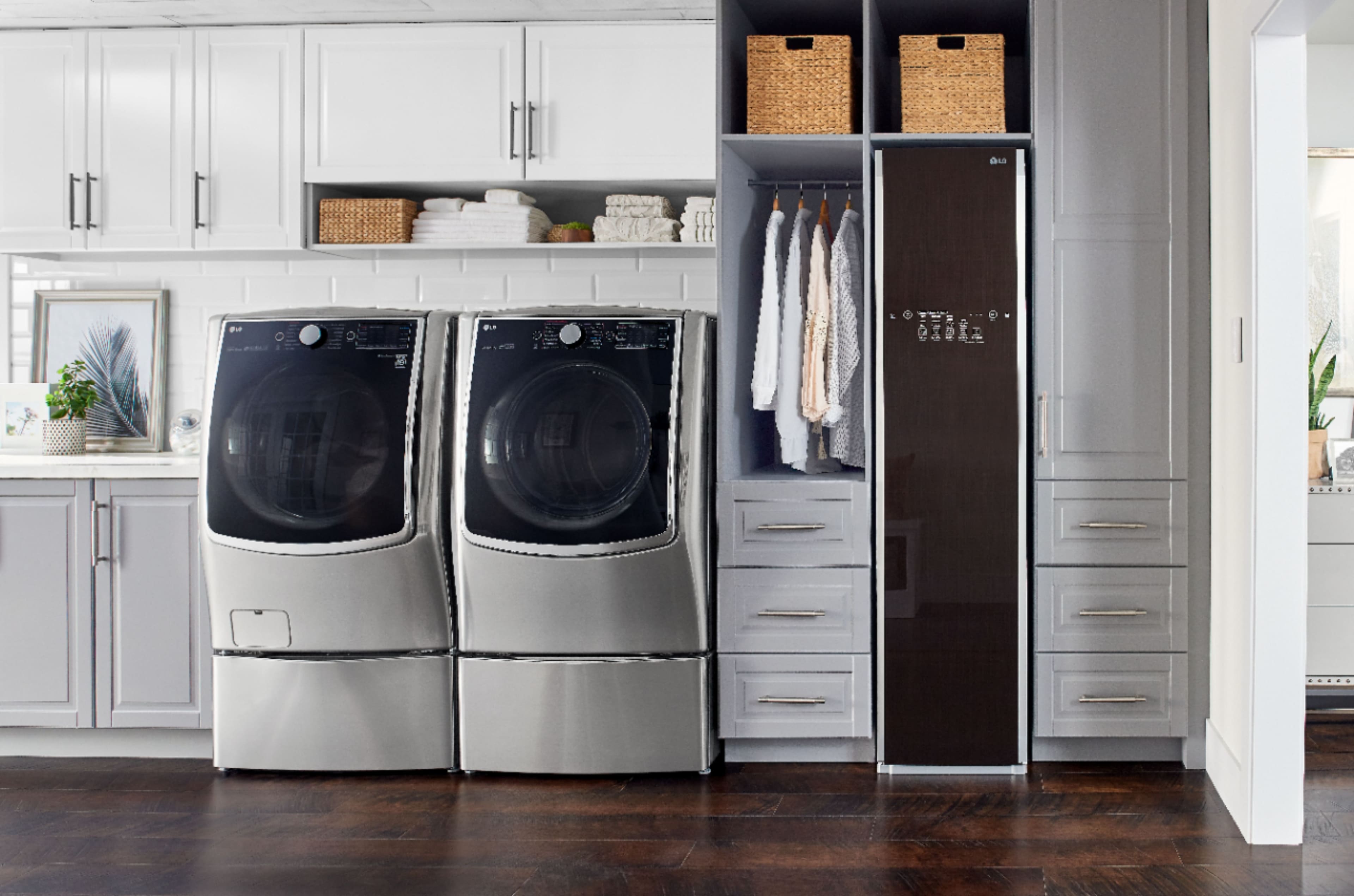 LG - Styler Steam Clothing Care System - Espresso Dark Brown - Alt_View_Standard_13