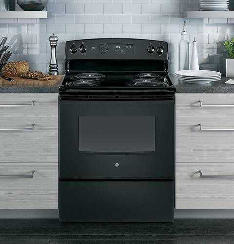 GE - 5.0 Cu. Ft. Freestanding Electric Range - Black - Angle_Standard