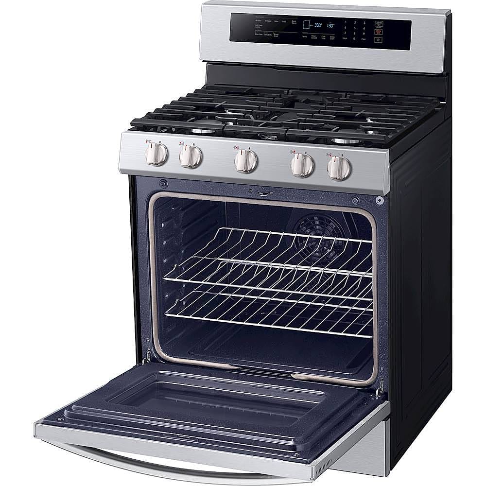 Samsung - 5.8 Cu. Ft. Self-Cleaning Freestanding Gas Convection Range - Stainless steel - Alt_View_Standard_13
