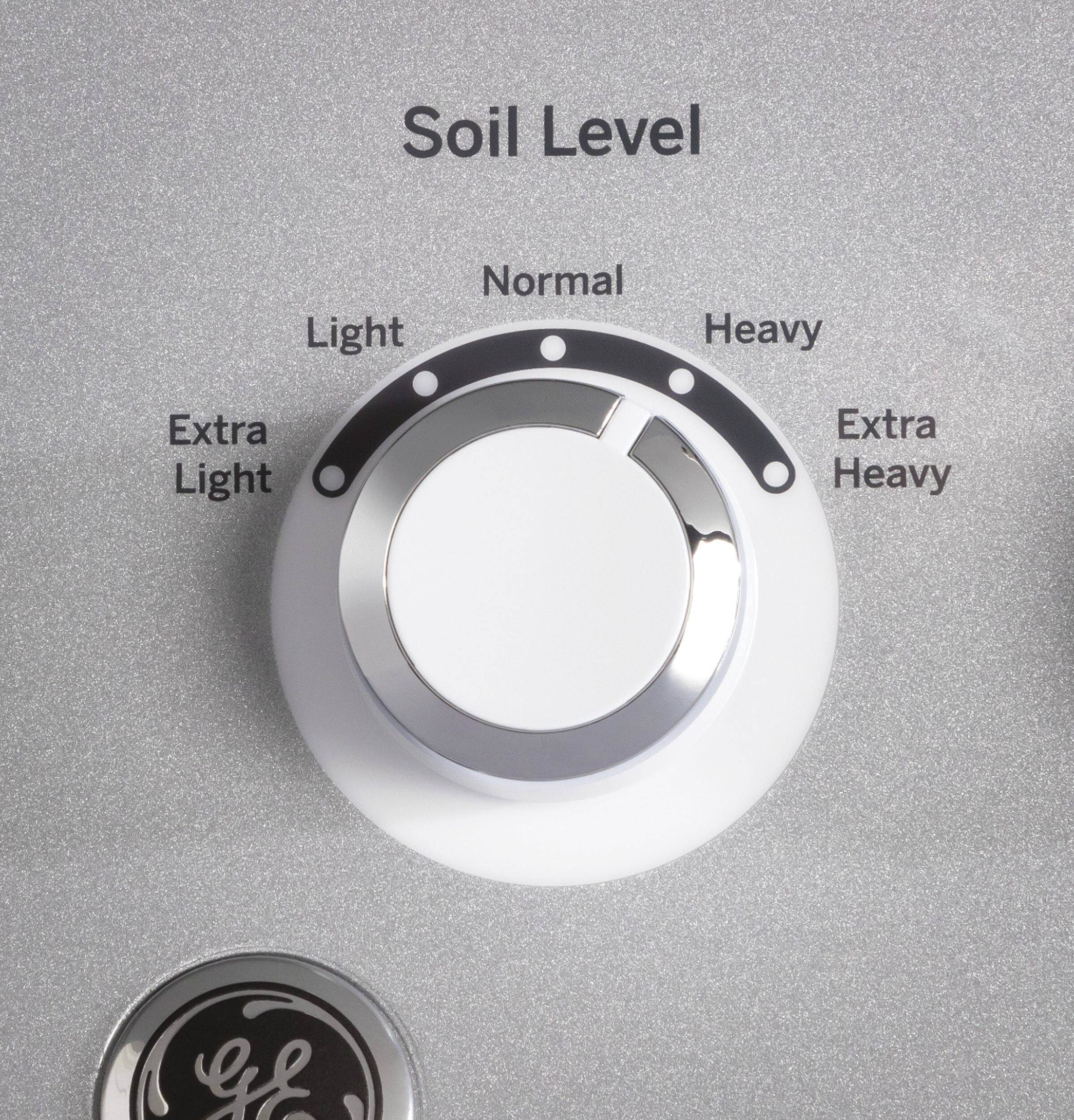 GE - 4.6 Cu. Ft. 13-Cycle Top-Loading Washer - White On White/Silver - Alt_View_Standard_16