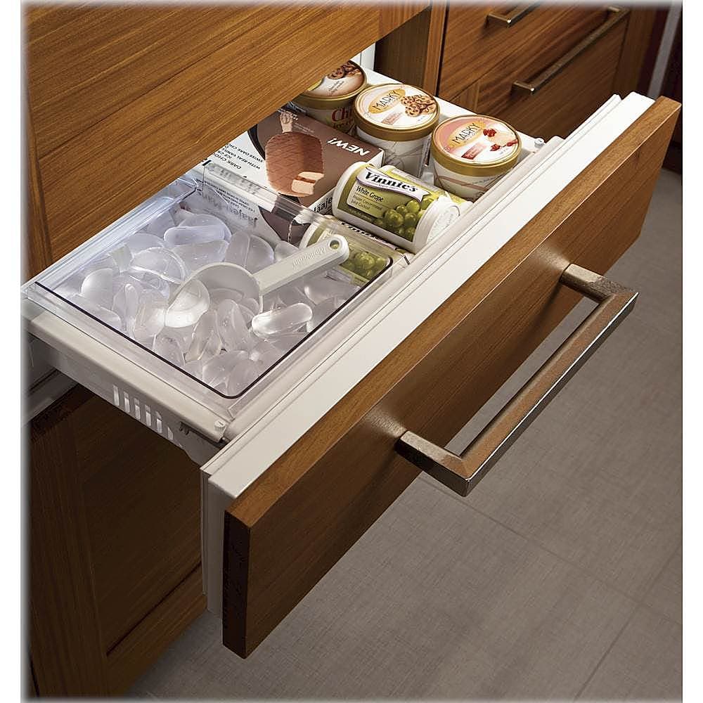 Monogram - 14.1 Cu. Ft. Bottom-Freezer Built-In Refrigerator - Alt_View_Standard_13