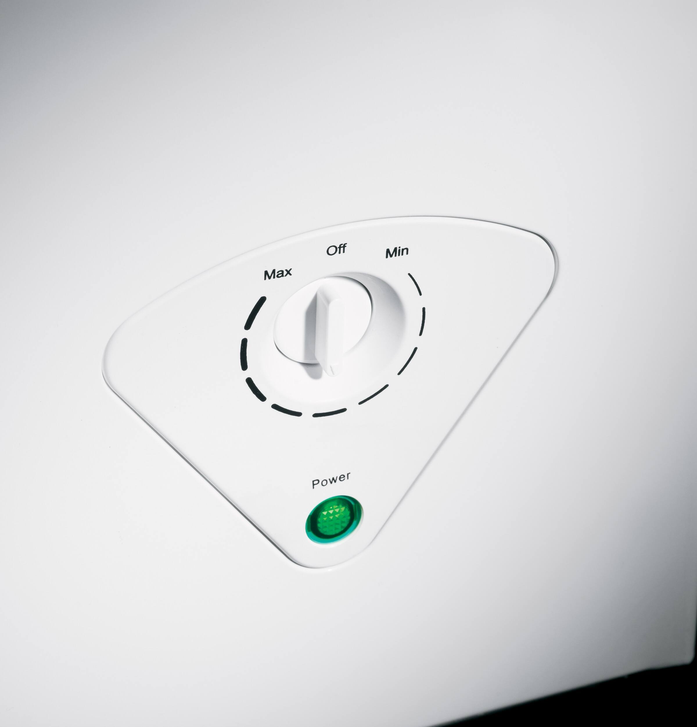 GE - 10.6 Cu. Ft. Chest Freezer - White - Alt_View_Standard_13