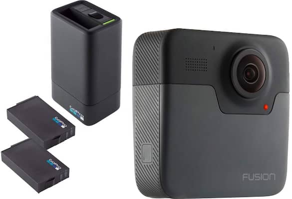 Camera, battery charger and 2 extra batteries