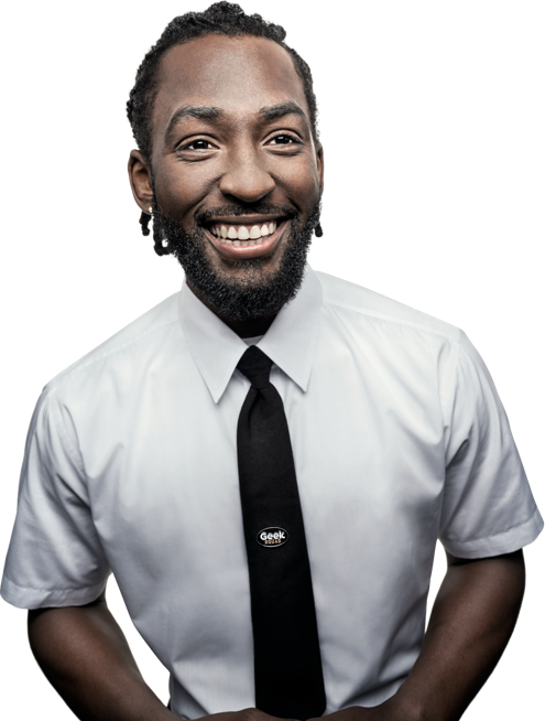 GeekSquad agent smiling, equipped and ready to provide service