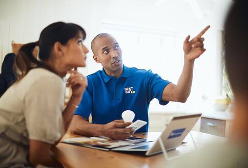 Advisors and customers