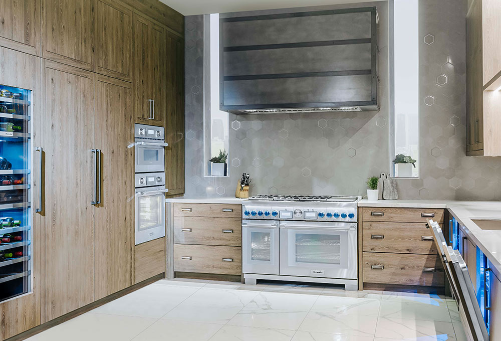 Shop Smart Kitchen Appliances: Ovens, Refrigerators & More