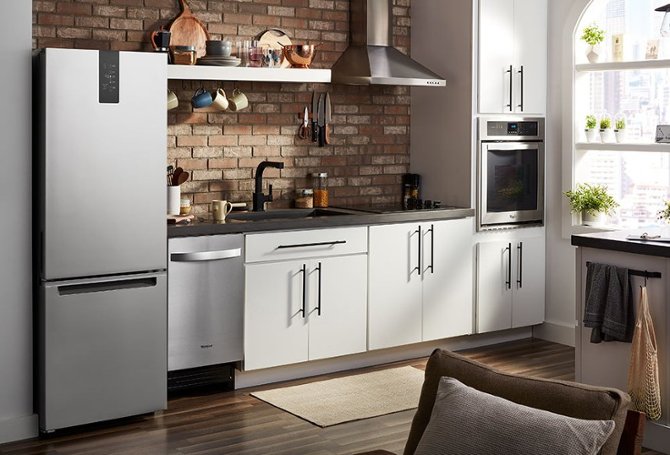 Compact Appliances For Small Kitchens, How To Place A Fridge In Small Kitchen