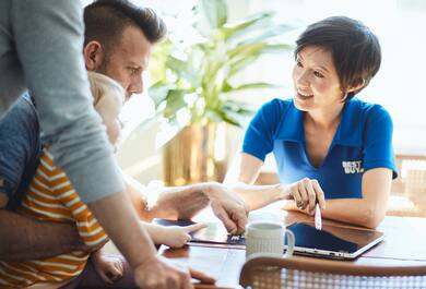 In-home advisor with family