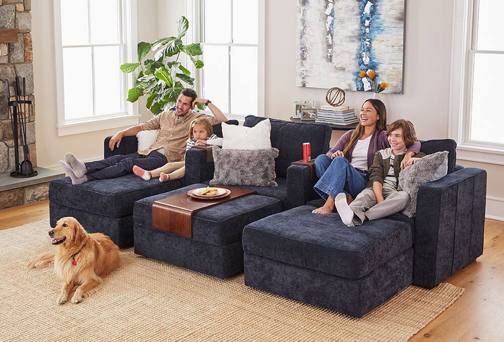 Family sitting on Sactional