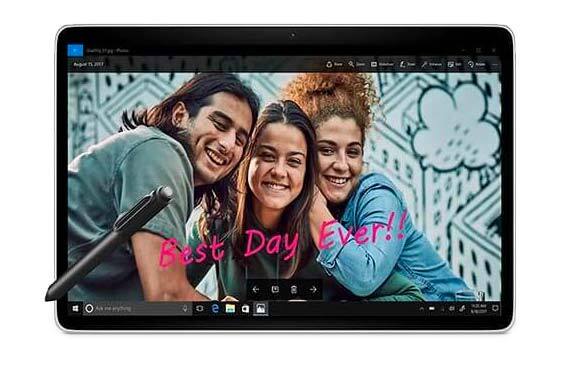 Digital pen writing on screen