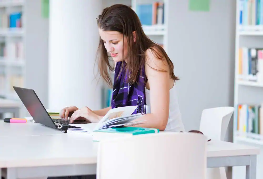 How to Choose the Best Laptop for College Students