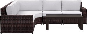 Yardbird® - Langdon Outdoor Large Sectional Set with 45 Degree Corner and Coffee Table - Silver