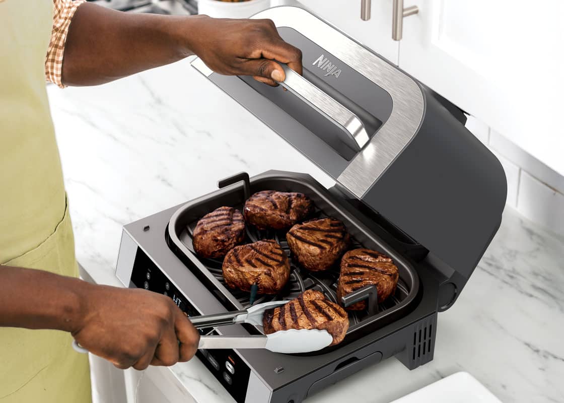 Ninja Foodi Smart XL 6-in-1 Countertop Indoor Grill.