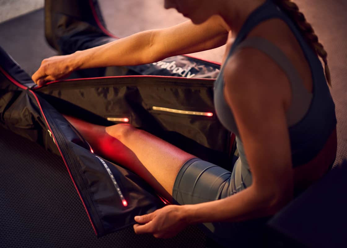 Person wearing JetBoots PRO Plus.