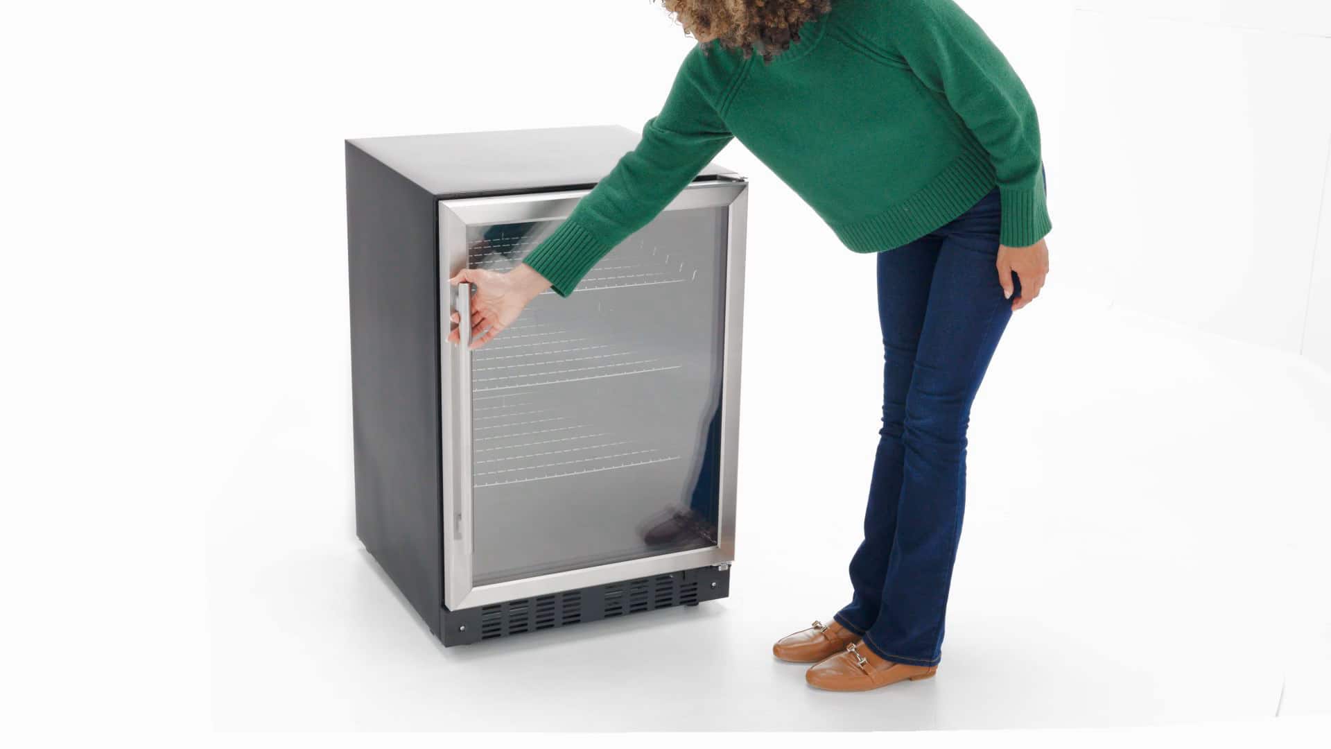 Midea MRT21D3BST 21 Cu. Ft. Stainless Garage Ready Top Freezer