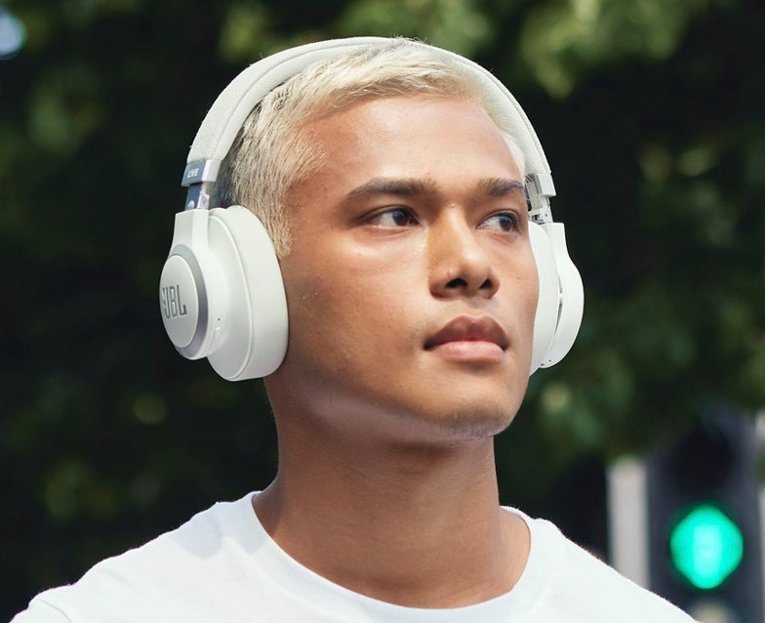 Headphones Outlet: Clearance Headphones & Earbuds - Best Buy