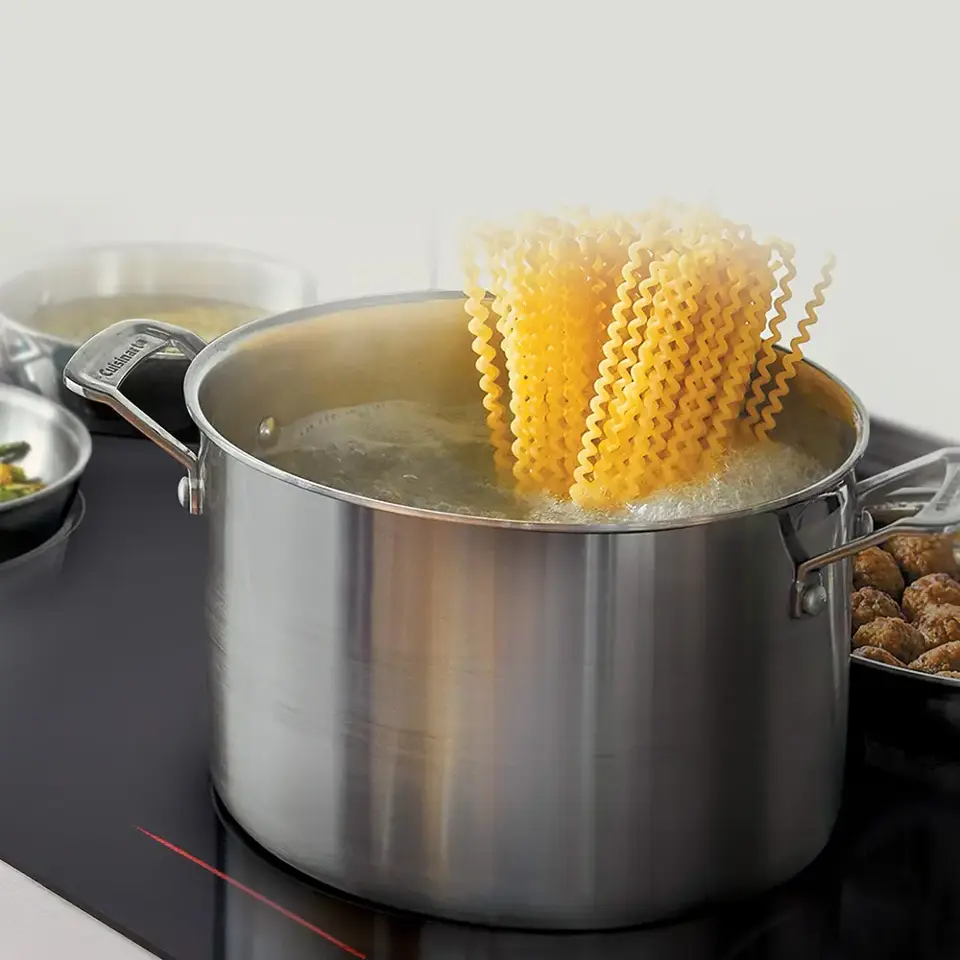 Pot with noodles