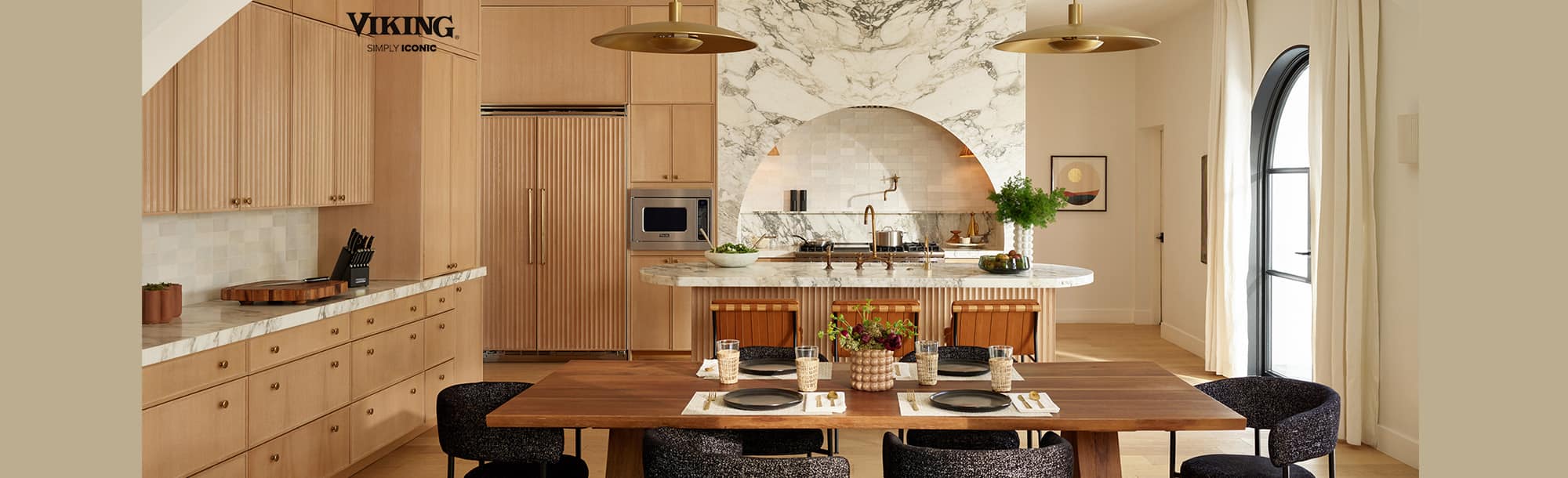 Tan and marble kitchen